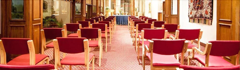 Regent Hotel Andheri Βομβάη Εξωτερικό φωτογραφία